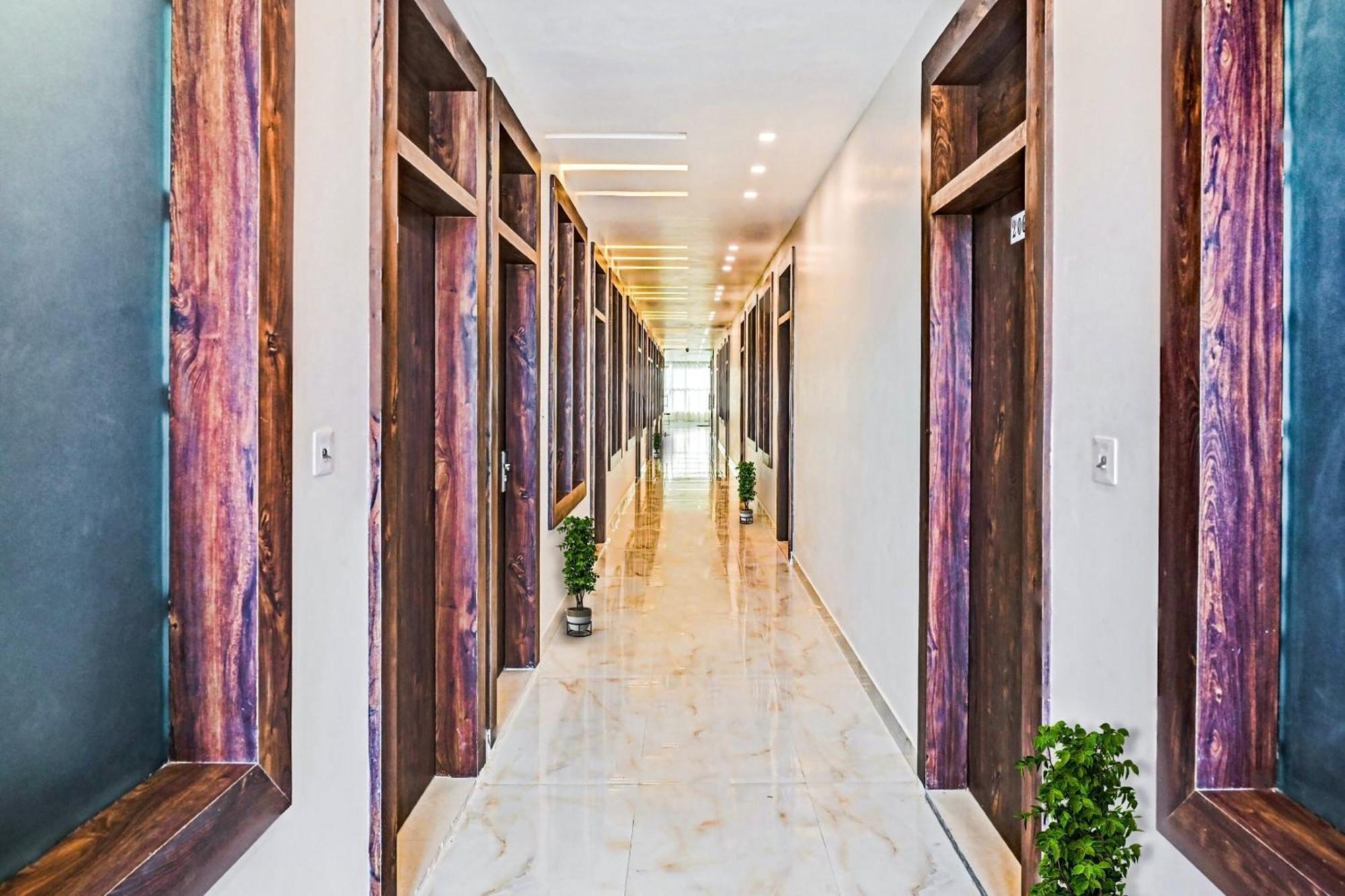 Sangam International Group Of Hotels Αλλαχαμπάντ Εξωτερικό φωτογραφία